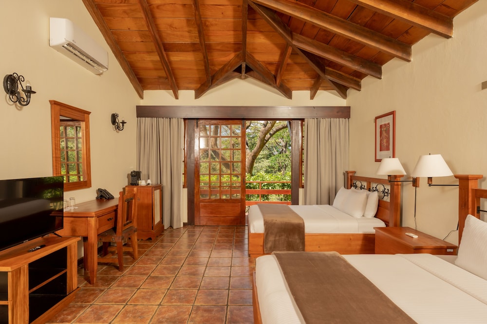 Villa, 2 Double Beds, Terrace, Garden View photo 1