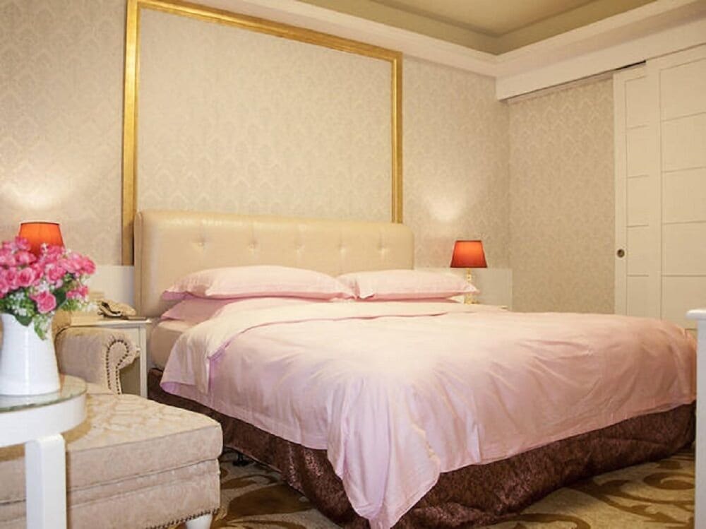 Executive Room photo 1