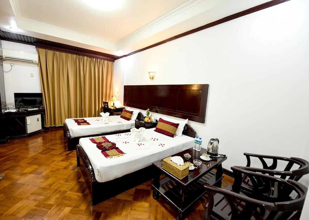 Superior Double or Twin Room photo 3