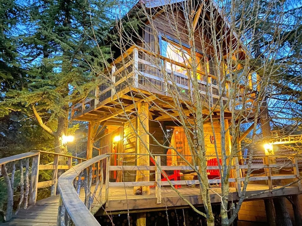 Family Tree House, 1 Bedroom, Balcony, Mountain View photo 1