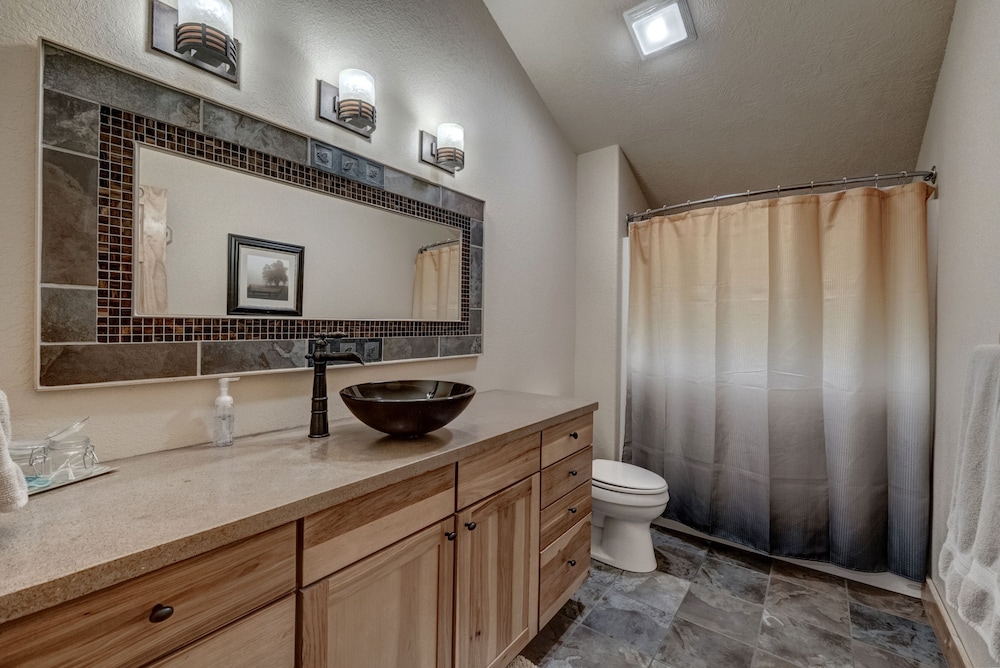 Luxury Chalet, 3 Bedrooms, Mountain View photo 3