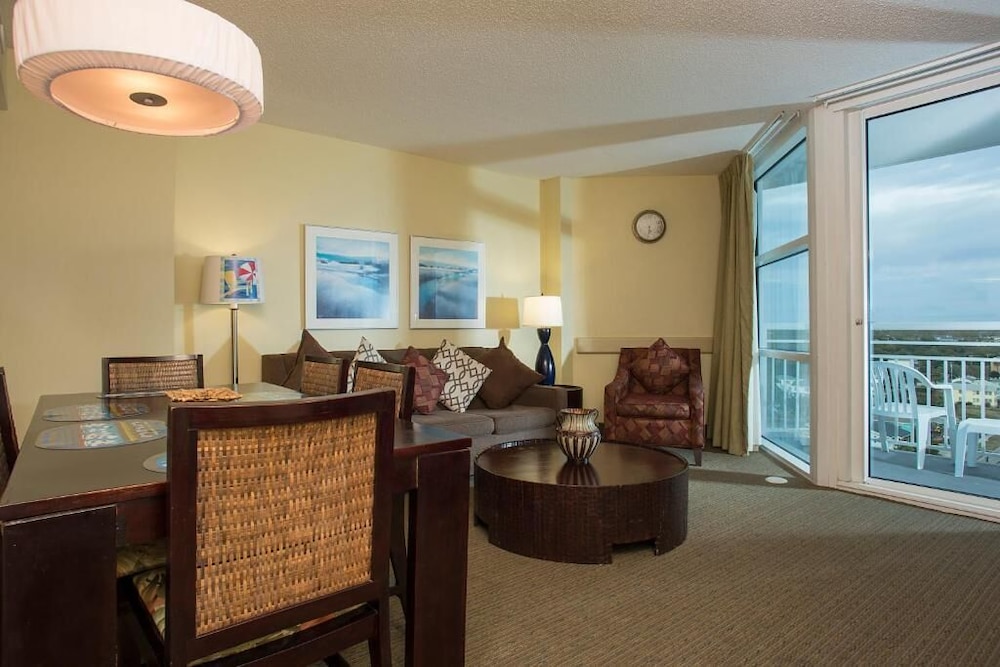Suite, 1 Bedroom photo 2