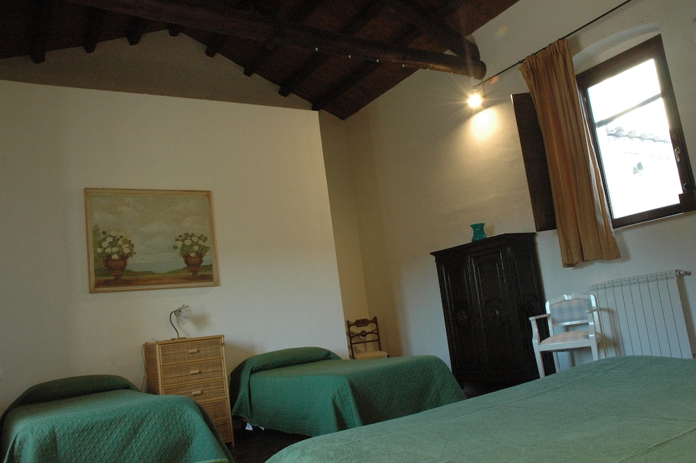 Double Or Twin Room photo 2