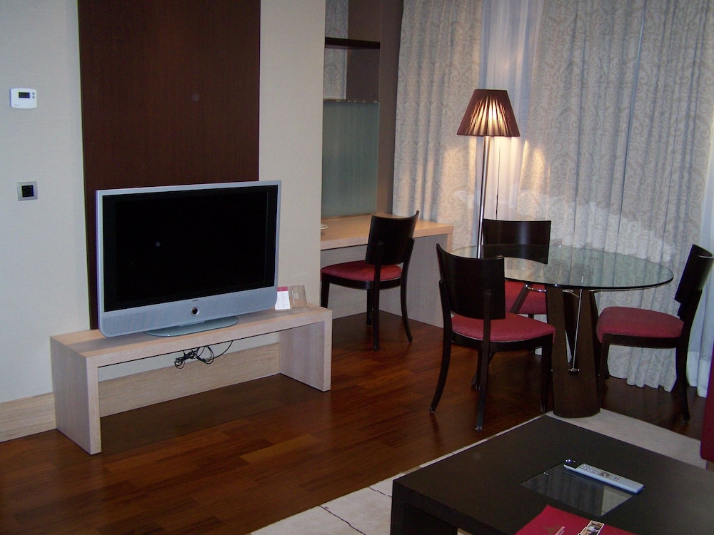 Premium Suite, Kitchen