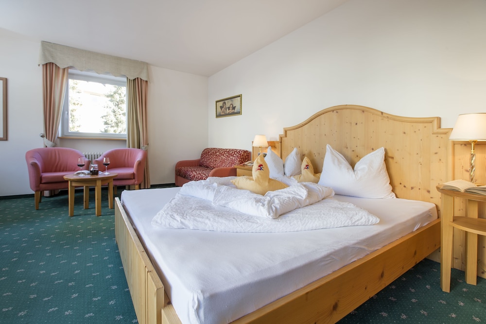 Superior Double Room, Balcony (TIROLO )