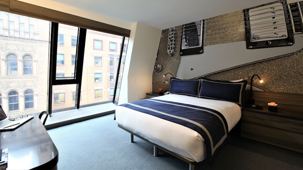 Superior Suite, 1 King Bed