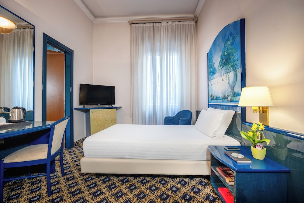 Economy Single Room