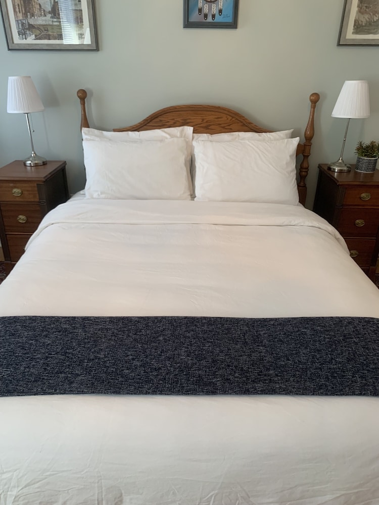 Suite, Ensuite, River View (5 - With Kitchenette)