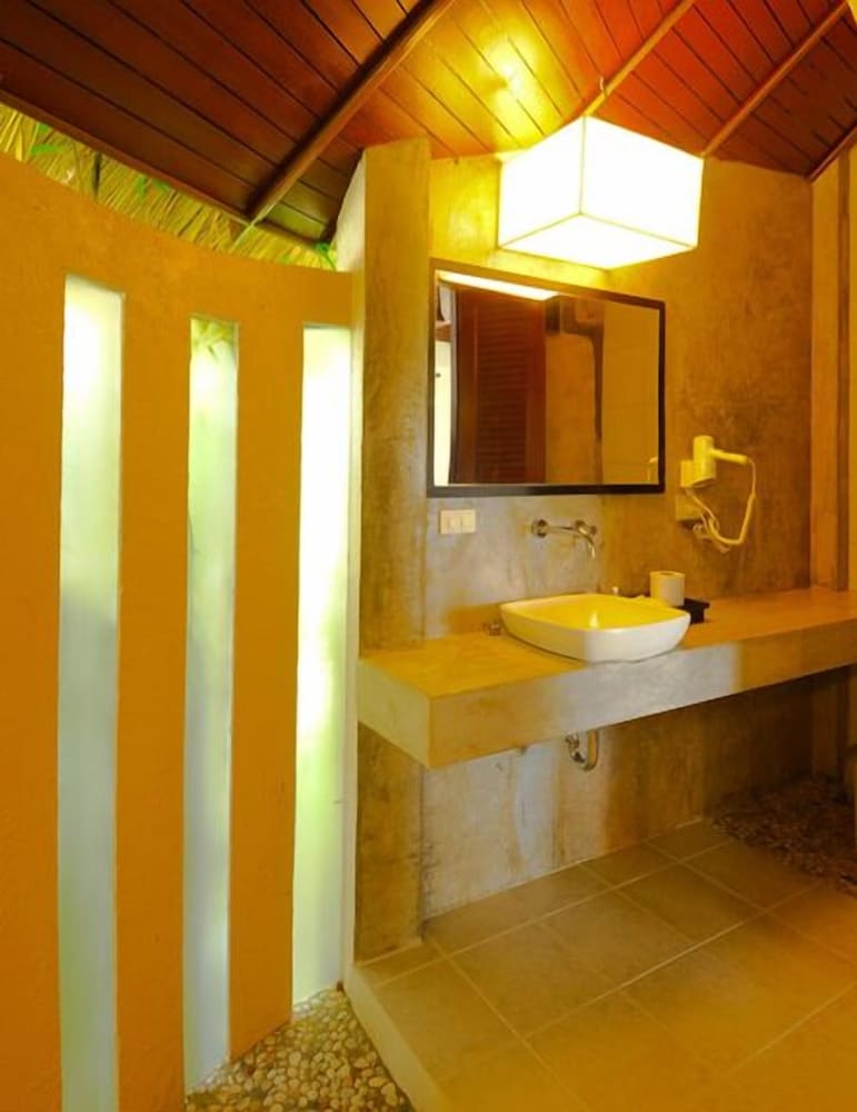 Villa (Twin) - Photo 3