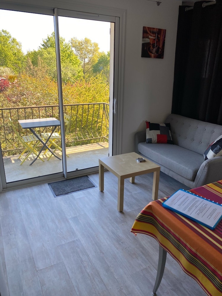 Studio (N°5)