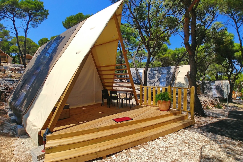 Lodge Tent, 2 Bedrooms (2+2)