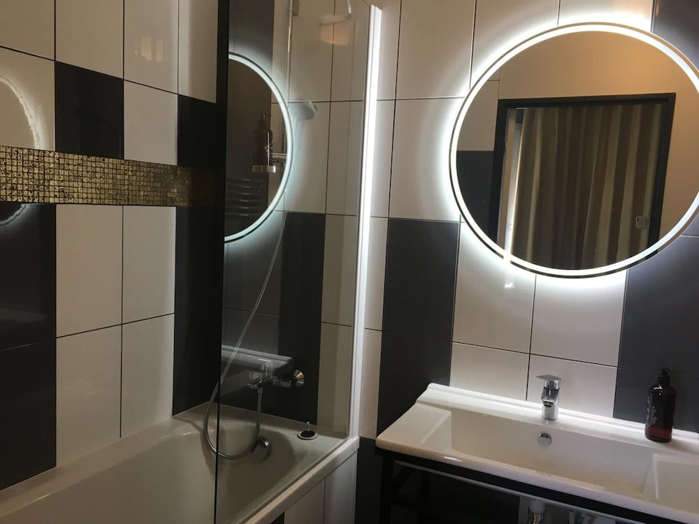 Superior Apartment, 1 Bedroom - Photo 2