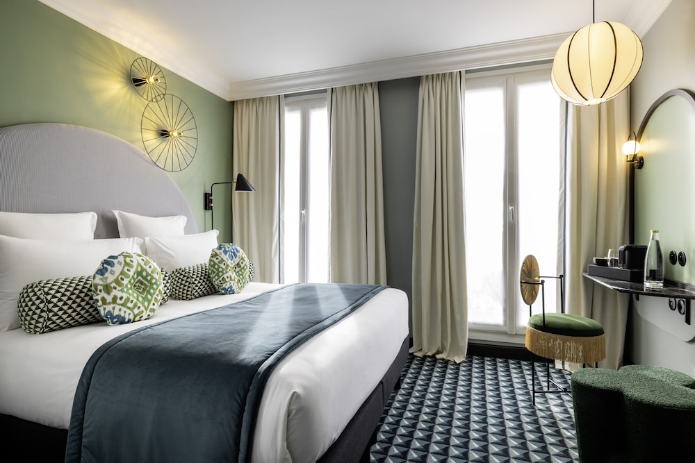Classic Double or Twin Room