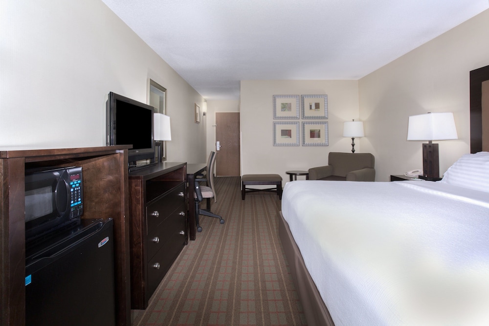 Standard Room, 1 King Bed (Leisure)