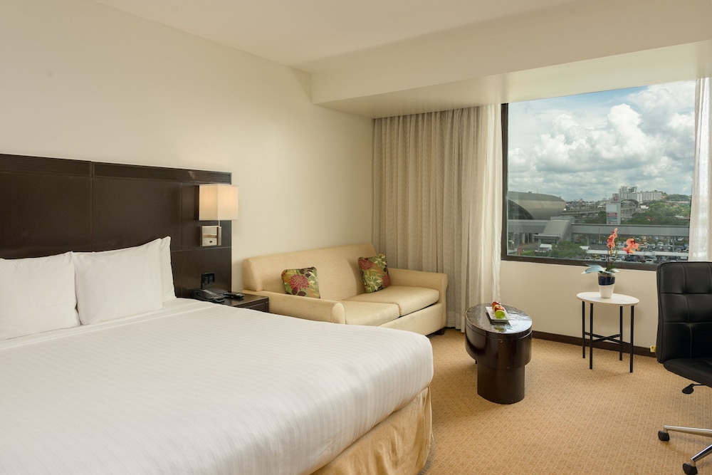 Superior Room, 1 King Bed with Sofa bed - Photo 9
