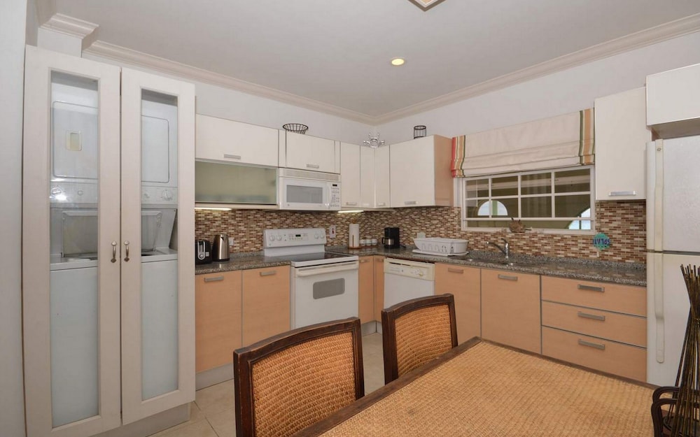 Deluxe Apartment, 2 Bedrooms, Non Smoking photo 2