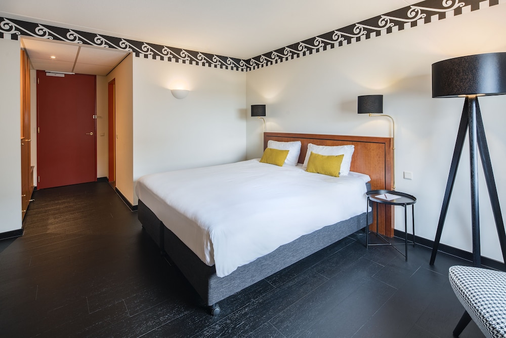 Junior Room - Photo 1