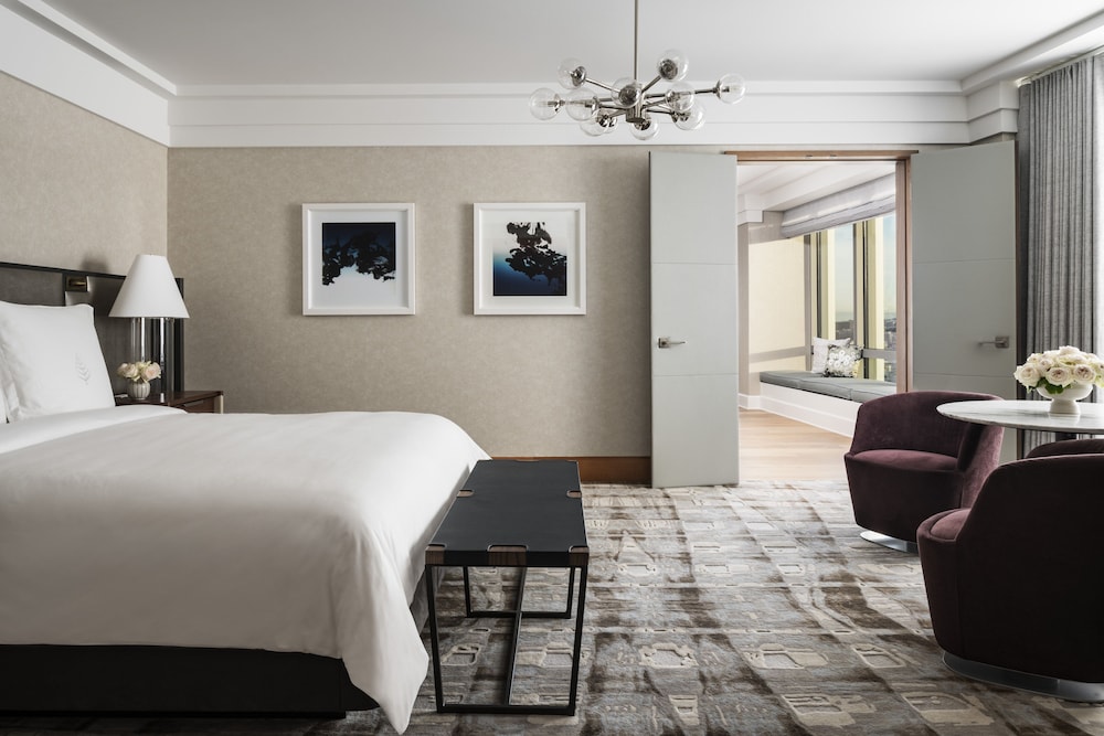 Presidential Suite, 1 King Bed photo 3