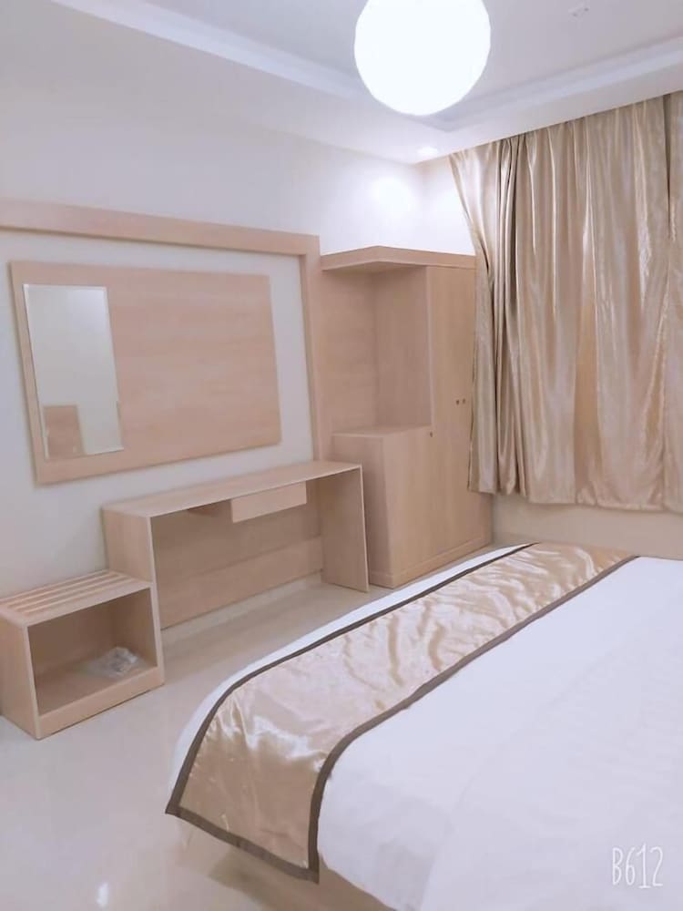 Deluxe Suite, 2 Bedrooms photo 3