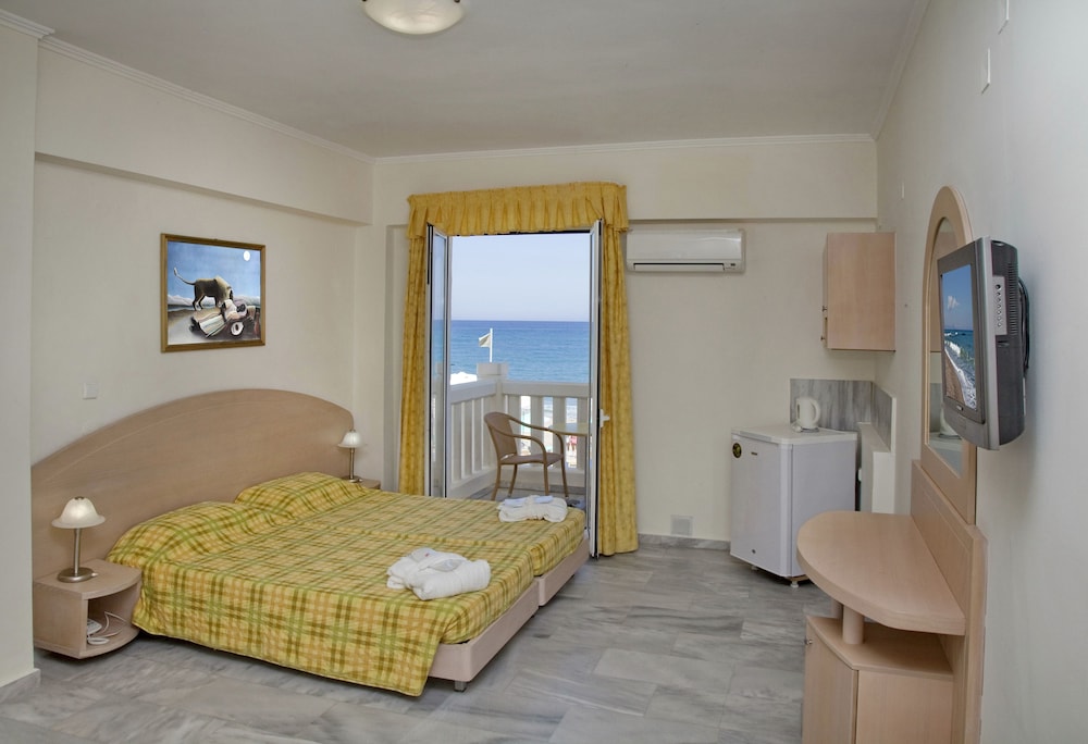 Standard Room - Photo 1
