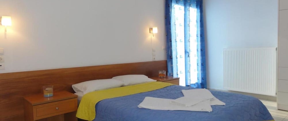 Basic Double Room photo 2