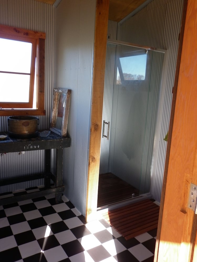 Quadruple Room, Multiple Beds, Mountain View photo 2