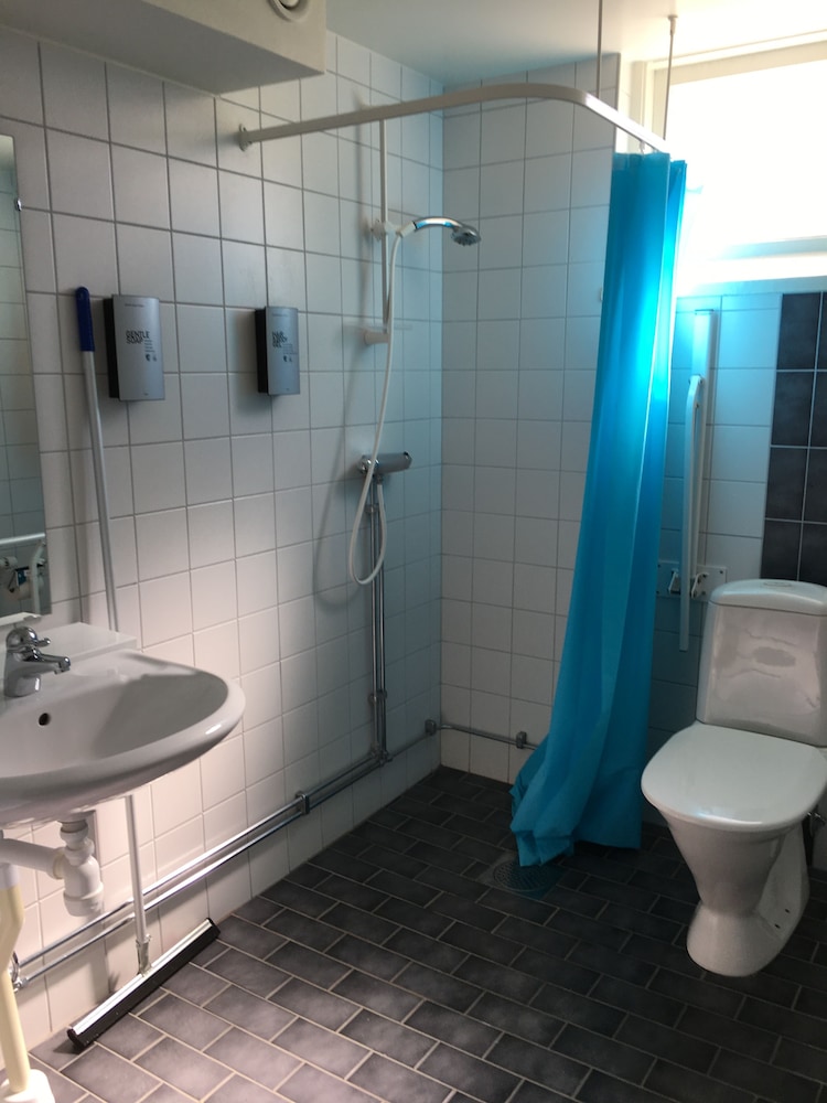 Business Twin Room photo 3