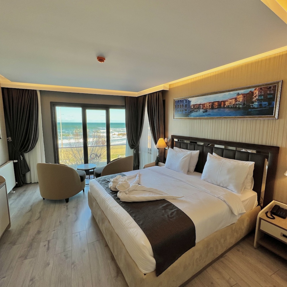 Deluxe Double Room - Photo 1