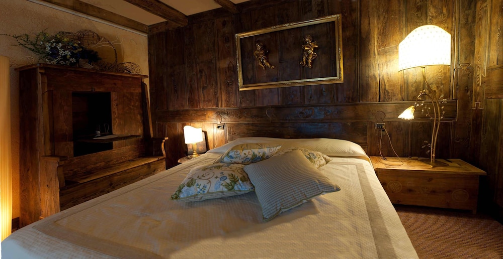 Suite - Photo 3