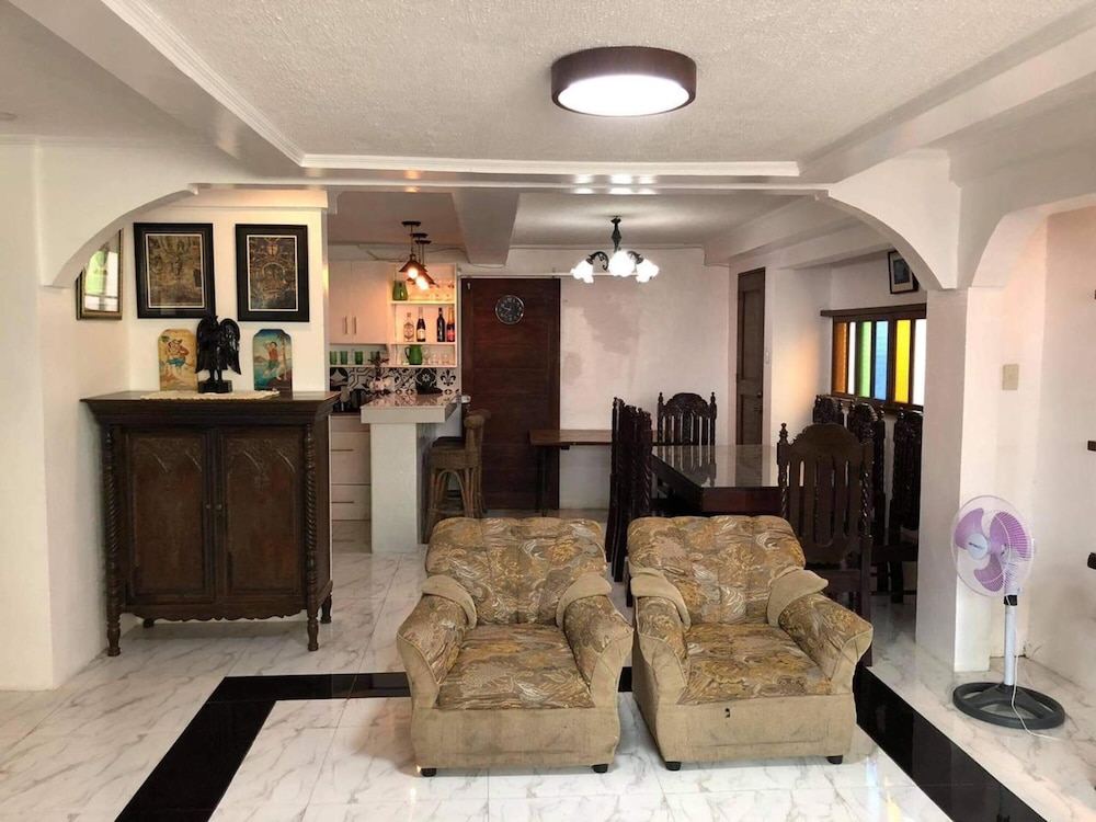 Signature House, 2 Bedrooms, Non Smoking photo 1