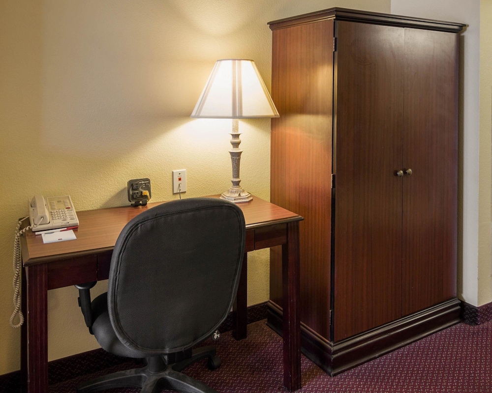 Suite, Non Smoking photo 3
