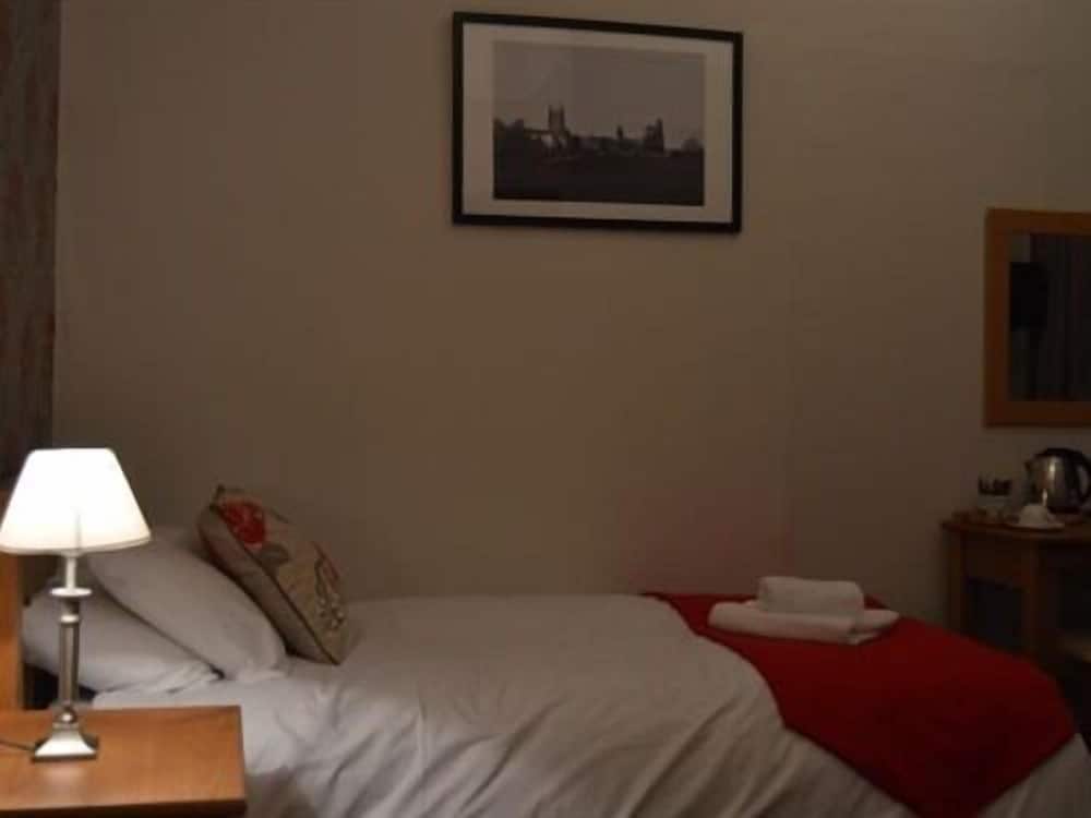 Single Room, Ensuite photo 2