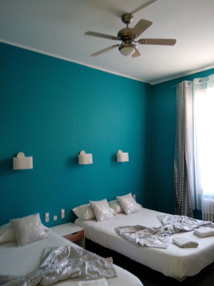 Quadruple Room, Private Bathroom