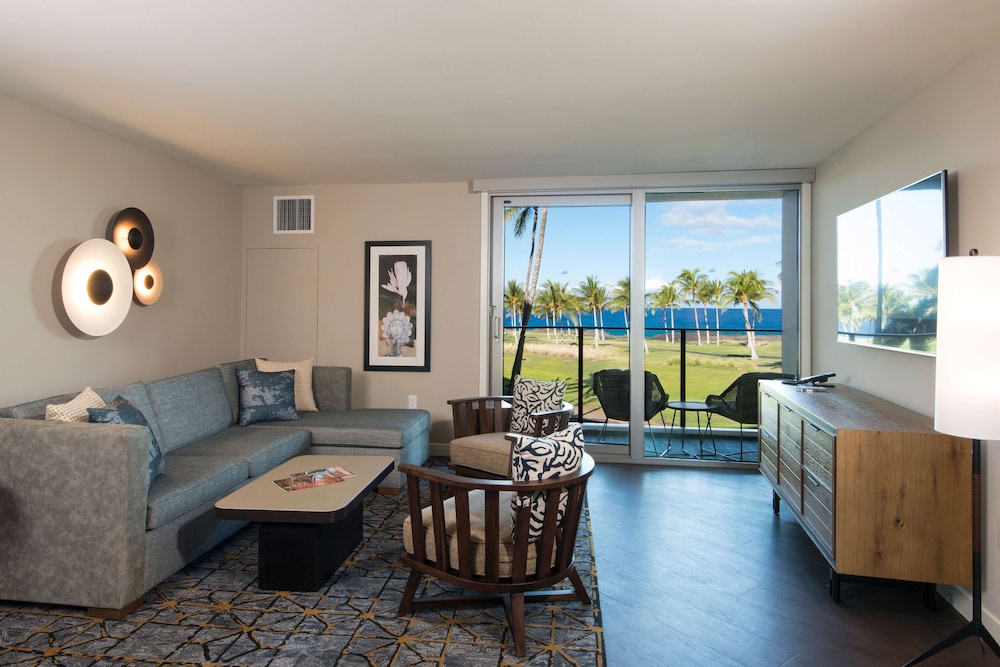 Suite, 1 Bedroom, Partial Ocean View (2 Doubles) thumbnail 6