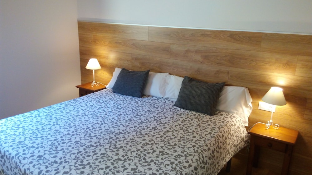 Superior Penthouse, 2 Bedrooms, Mountain View photo 3