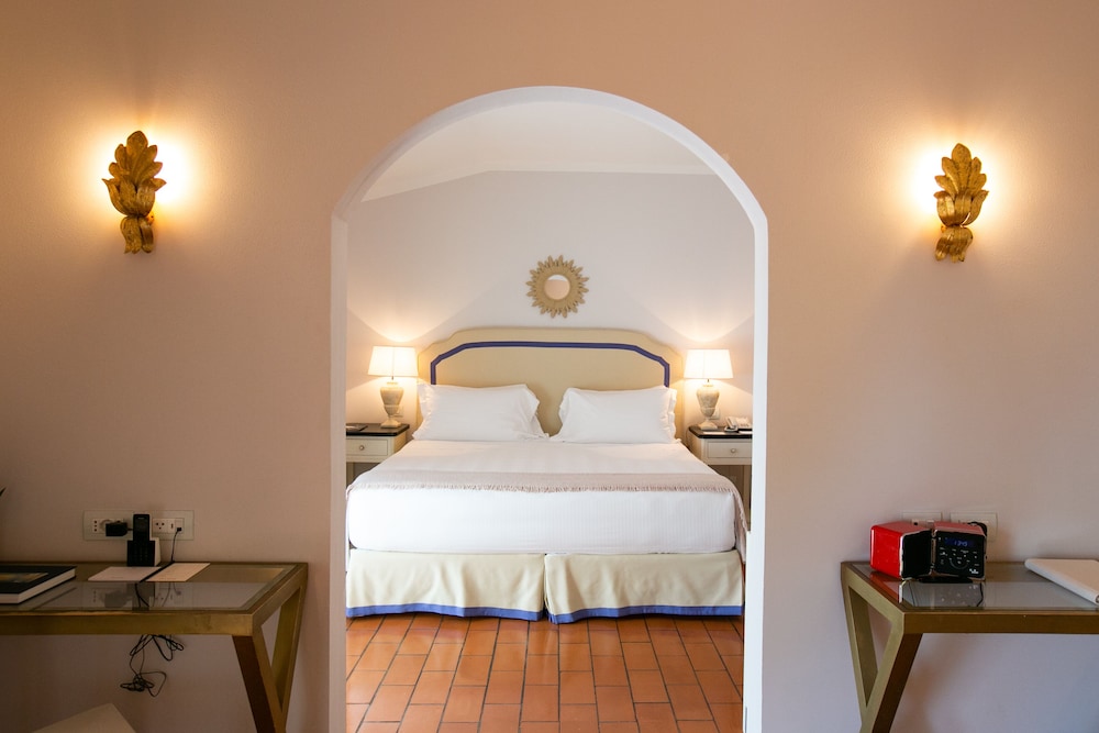 Junior Suite - Garden View