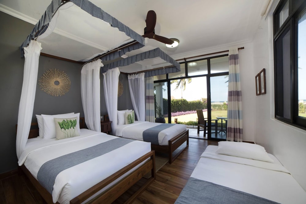 Luxury Villa photo 3