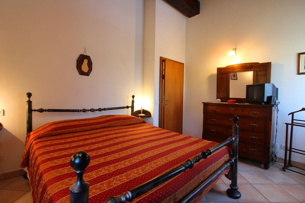 Villa, 4 Bedrooms photo 2