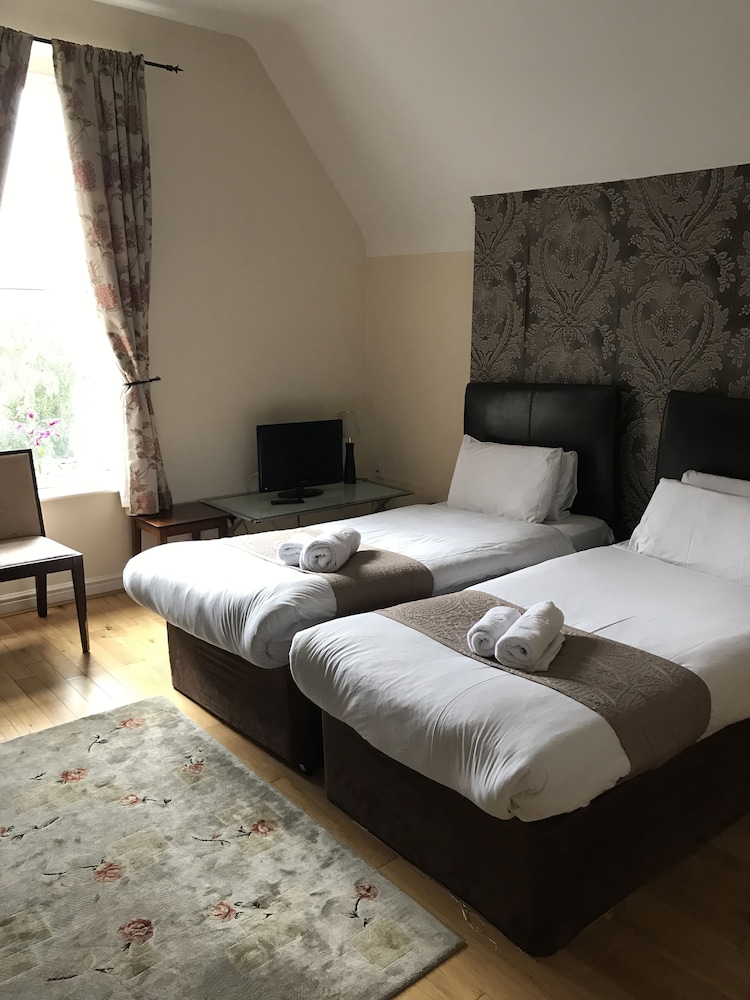 Double or Twin Room photo 2