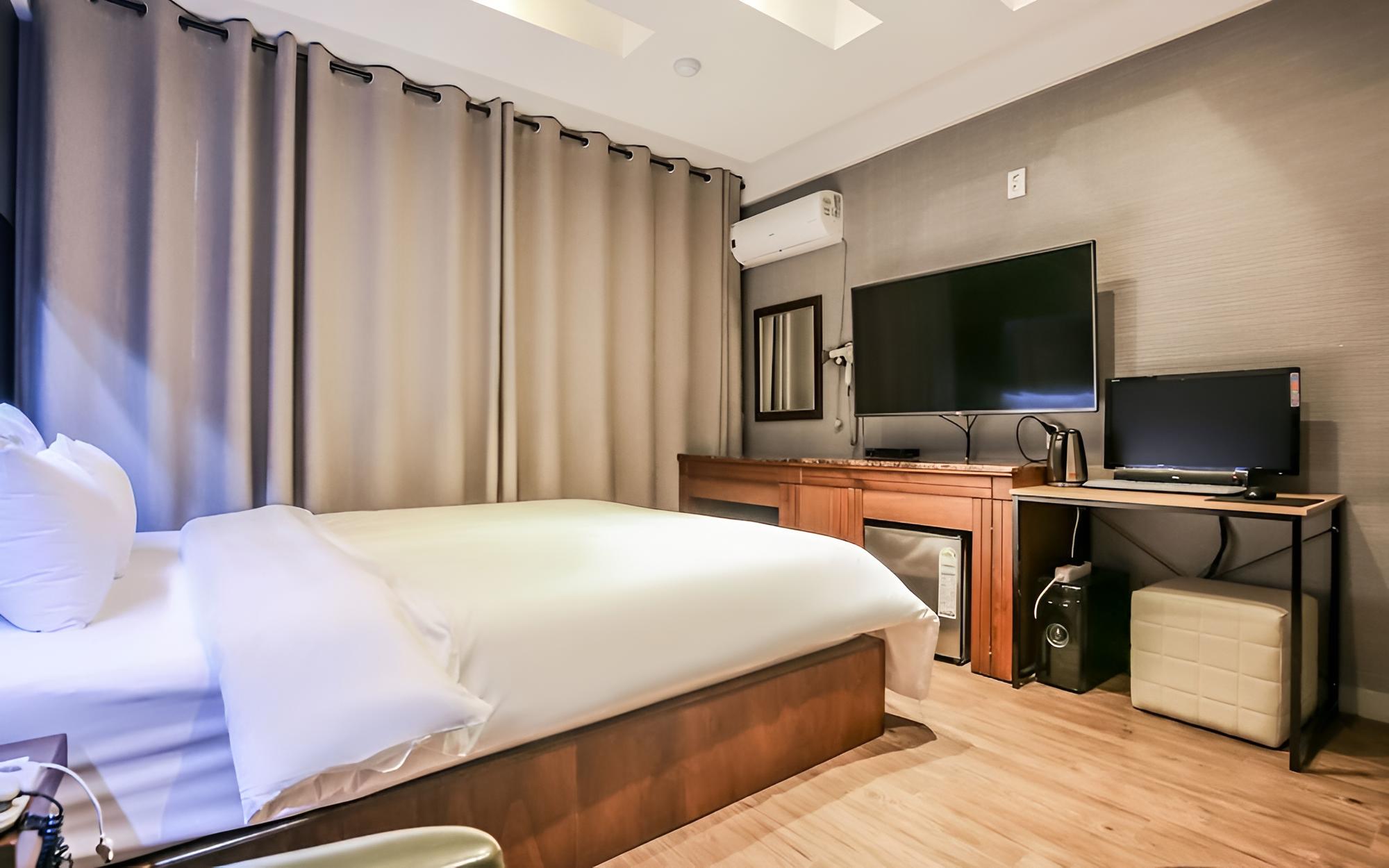 Room (Standard room (natural hot spring wat) - Photo 6
