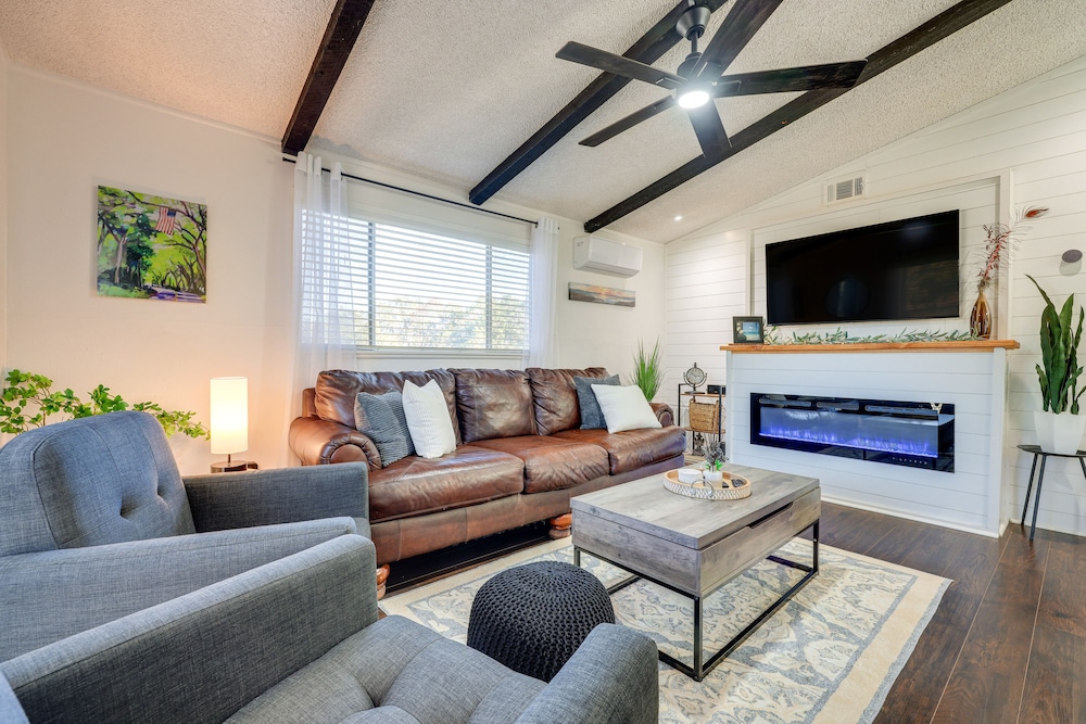 House (2 Bedrooms) photo 1