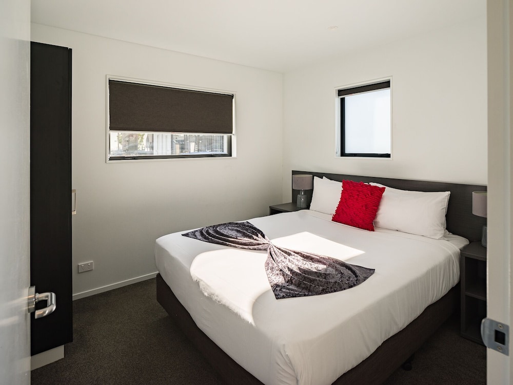 Executive Apartment, 1 Bedroom, Non Smoking thumbnail 5