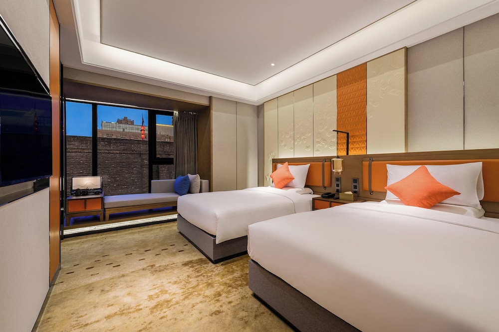 Family Studio Suite, Park View