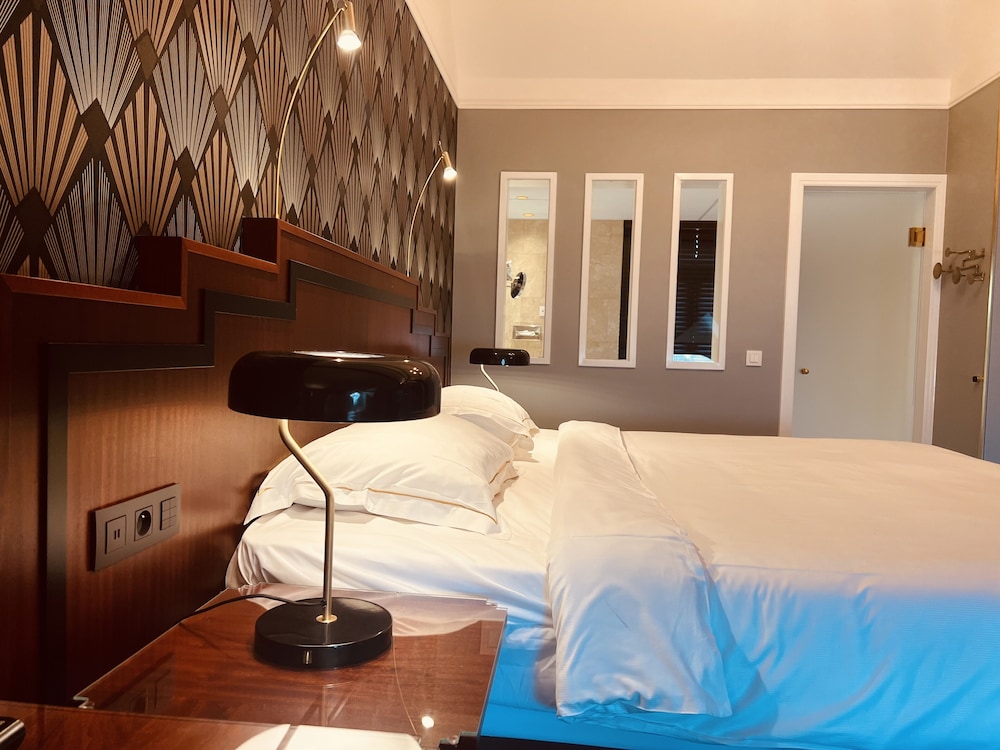 Superior Double Room (Prestige) - Photo 33