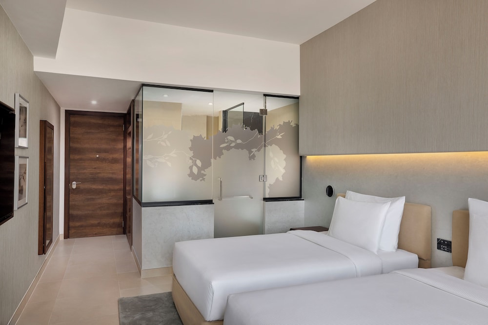 Executive Twin Room, Executive Level photo 1