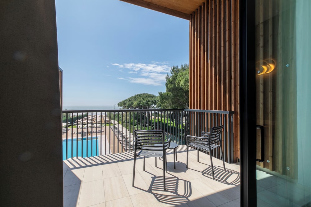 Family Room, Sea View (3 people)