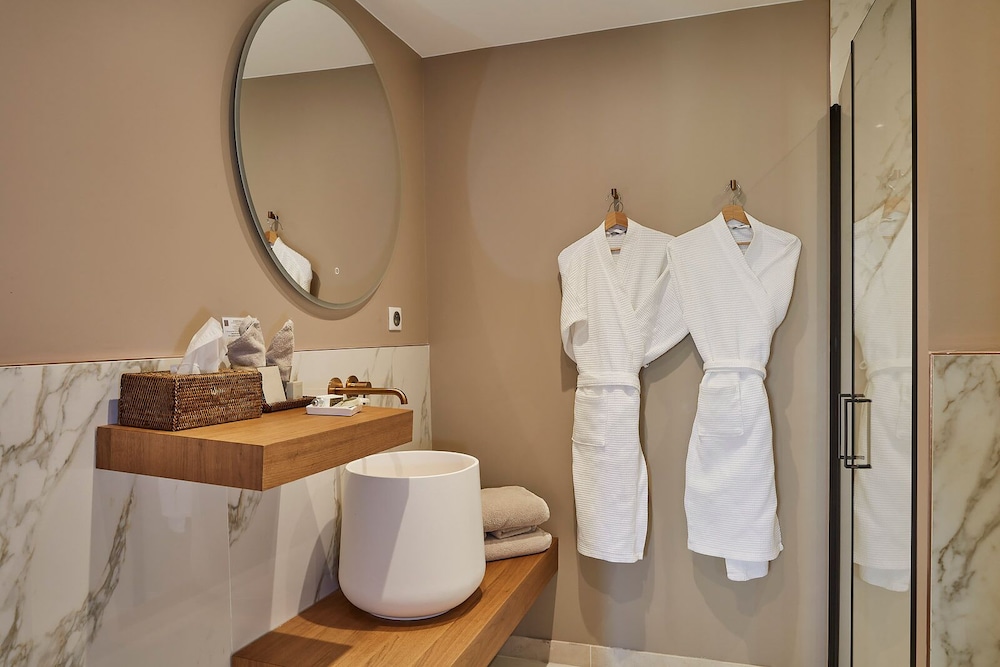 Double Room (elegance) - Photo 14