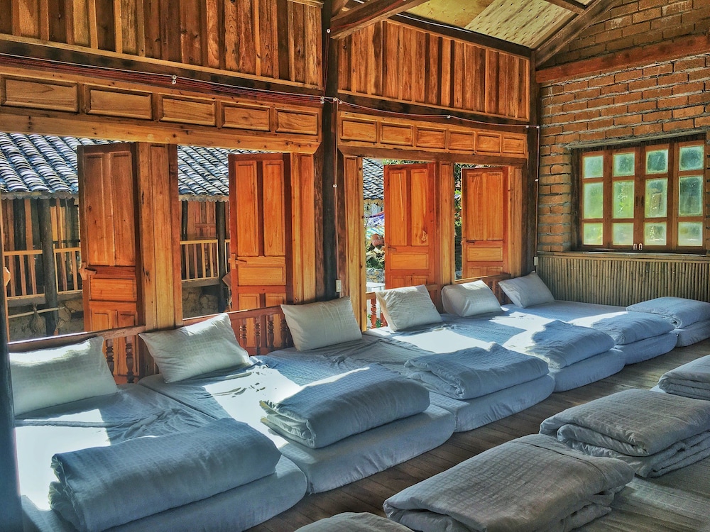 1 Bed In 17-Bed Mixed Dormitory photo 2