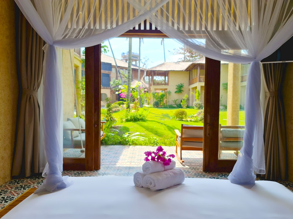 Premium Ocean Breeze with Garden View - Photo 1