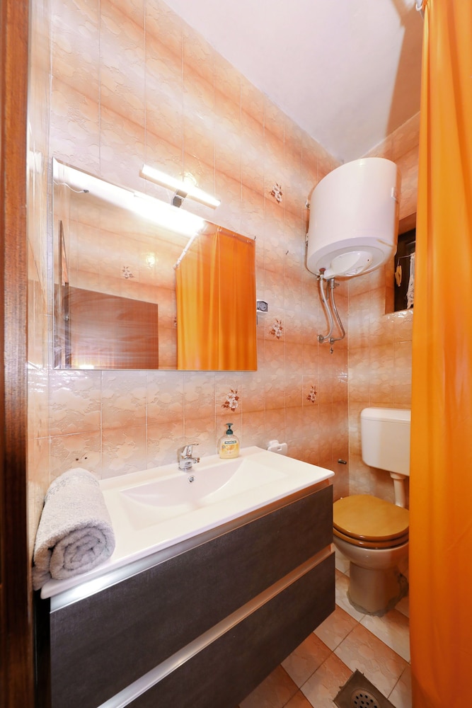 Apartment (A3) photo 2